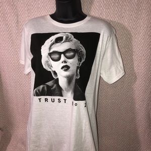MARILYN MONROE Graphic Hipster Tee